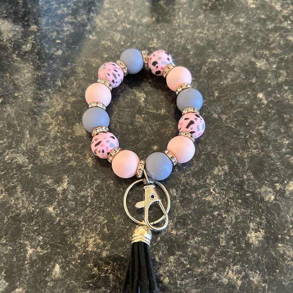 Keychain Bracelets - Picture 11 of 16
